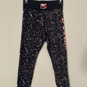 Nike Women’s Black Splatter Leggings